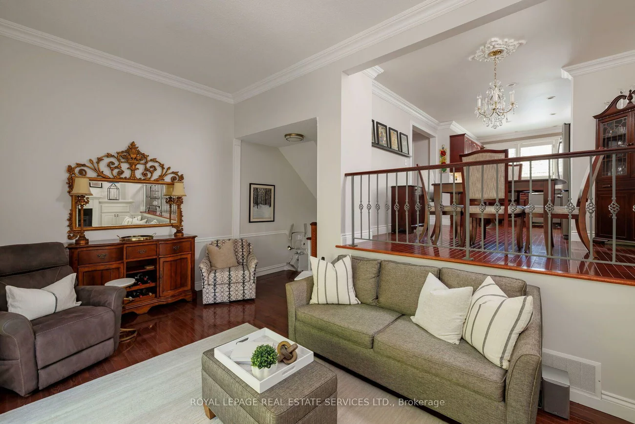 2236, Marine, 1001 - BR Bronte, Oakville