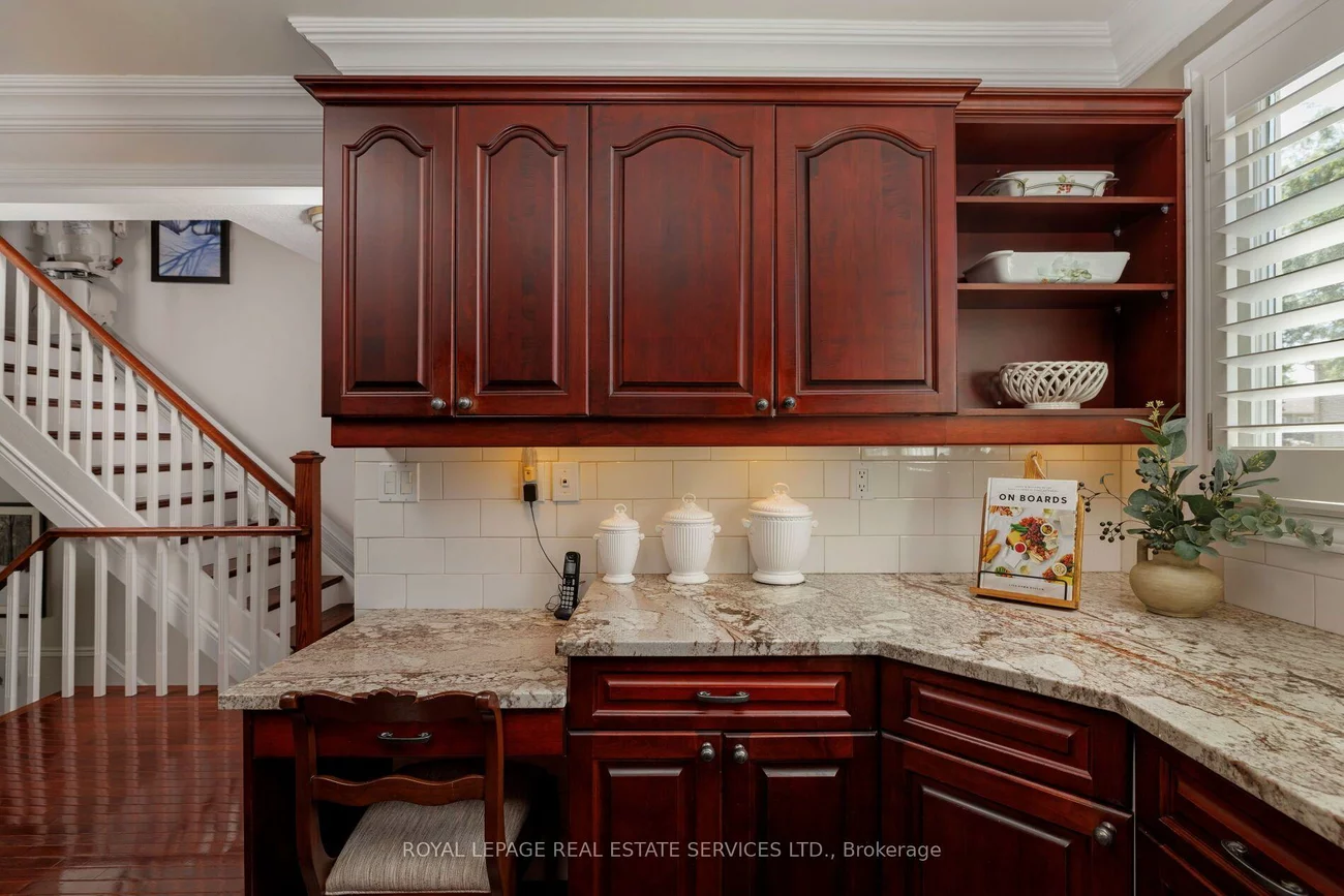 2236, Marine, 1001 - BR Bronte, Oakville