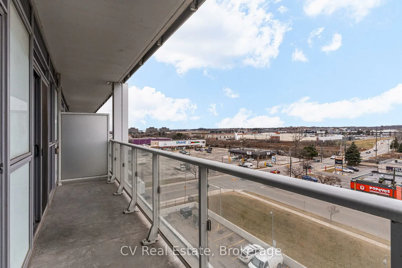 65, Speers, 1002 - CO Central, Oakville