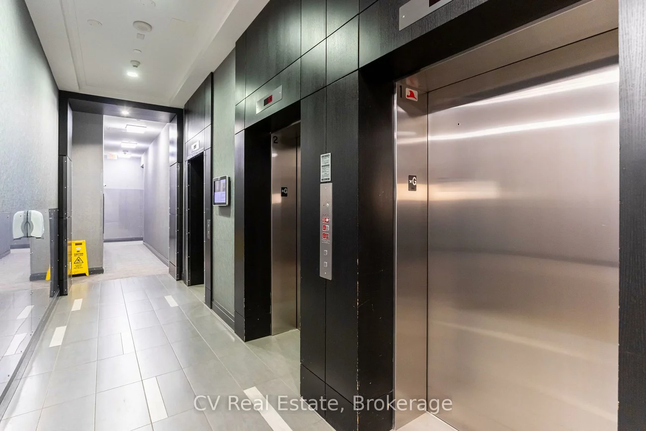 65, Speers, 1002 - CO Central, Oakville