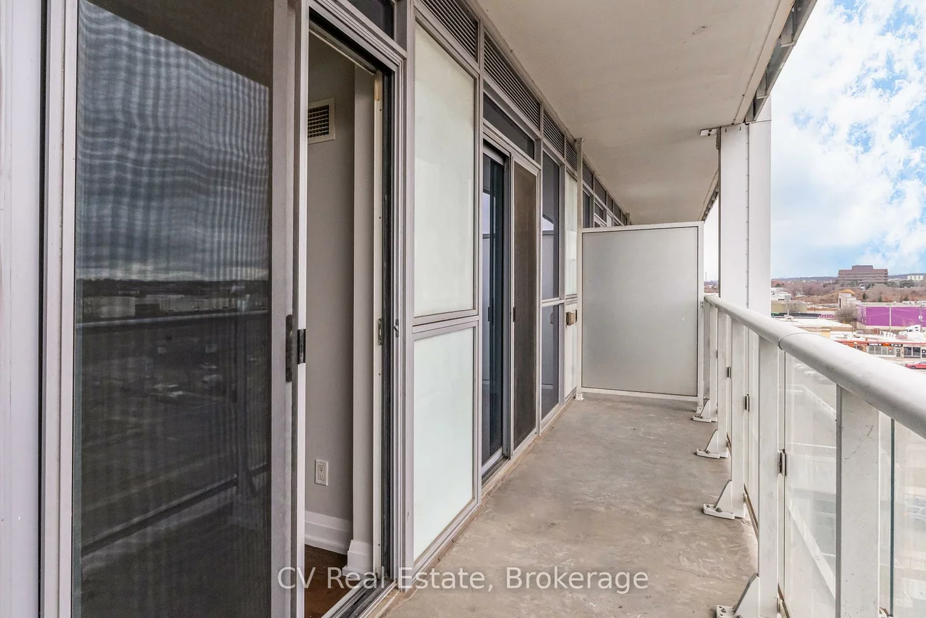 65, Speers, 1002 - CO Central, Oakville