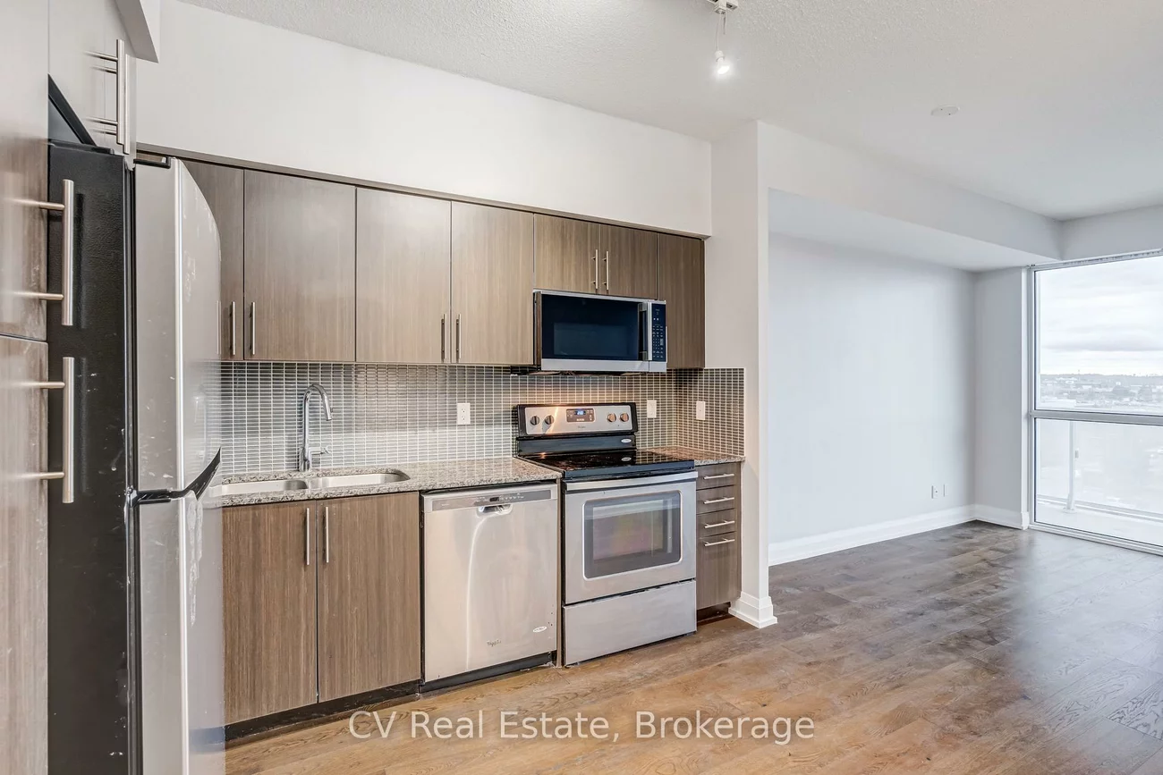 65, Speers, 1002 - CO Central, Oakville