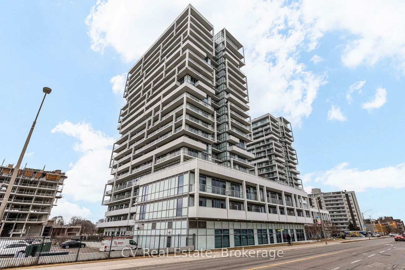 65, Speers, 1002 - CO Central, Oakville