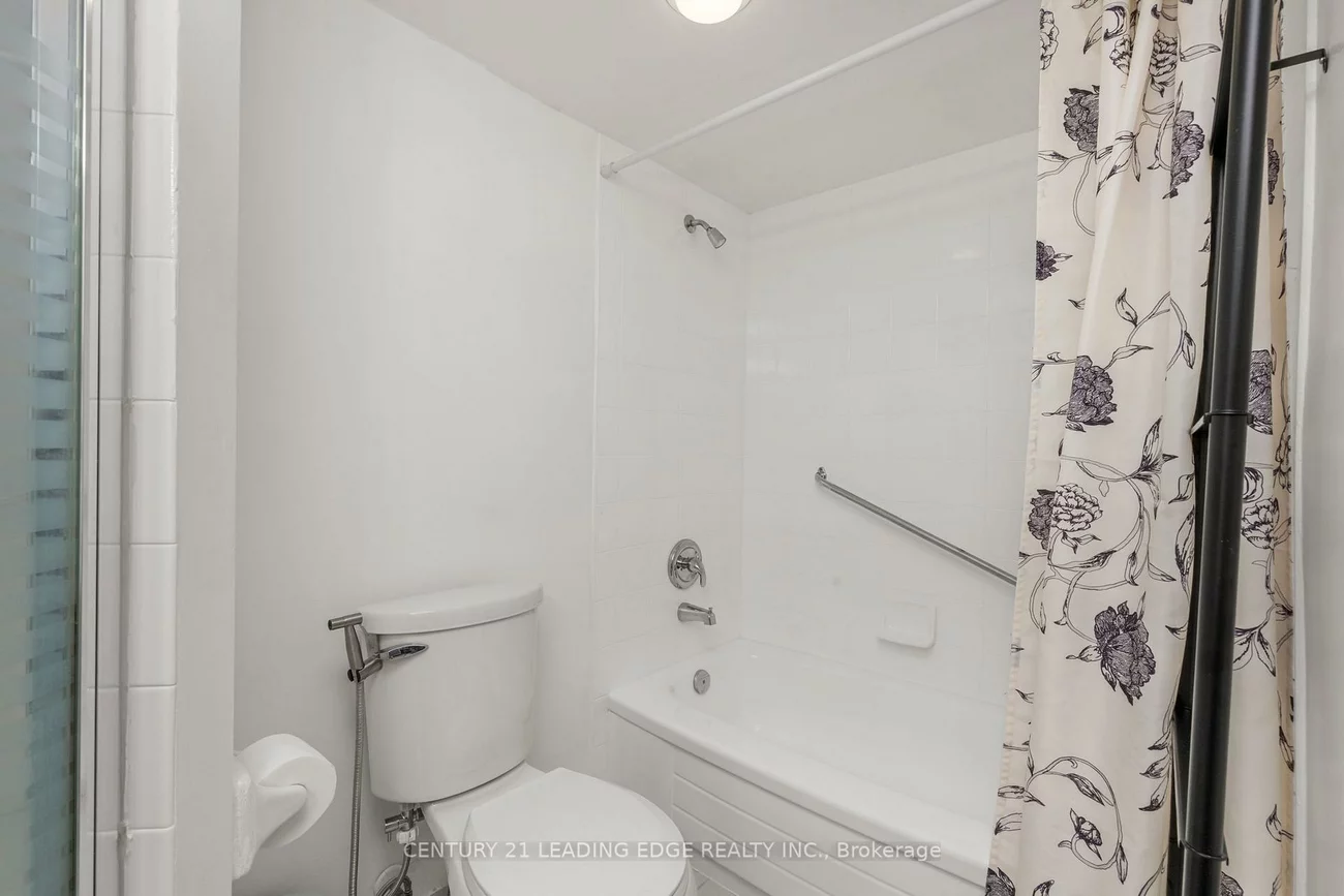 2199, Sixth, 1015 - RO River Oaks, Oakville