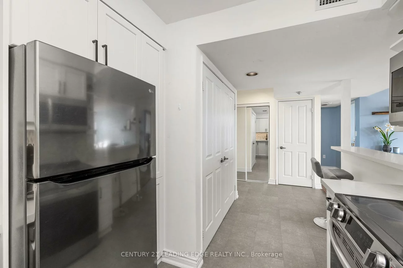 2199, Sixth, 1015 - RO River Oaks, Oakville