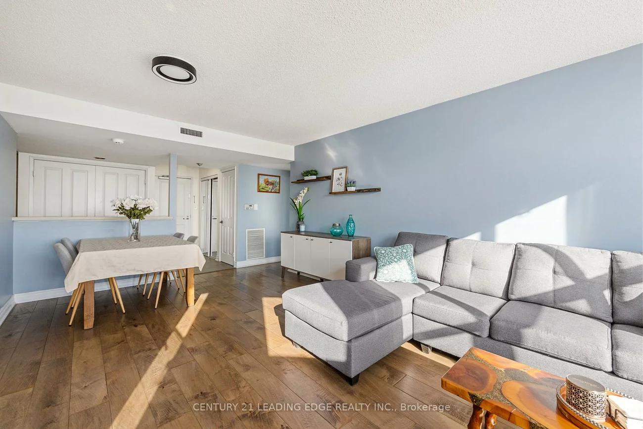 2199, Sixth, 1015 - RO River Oaks, Oakville