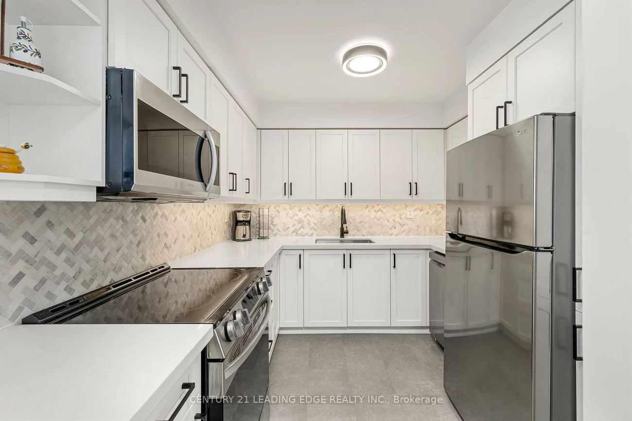 2199, Sixth, 1015 - RO River Oaks, Oakville