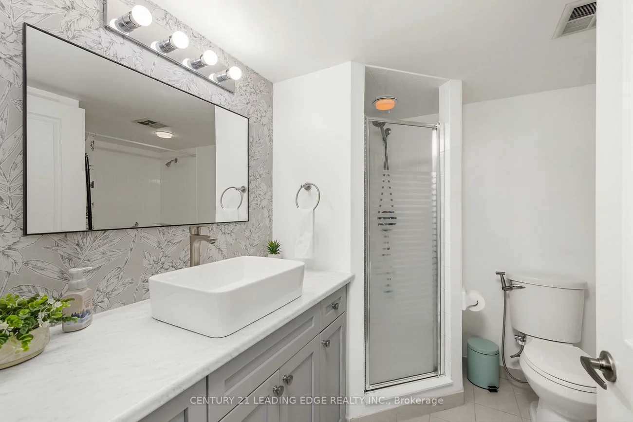 2199, Sixth, 1015 - RO River Oaks, Oakville