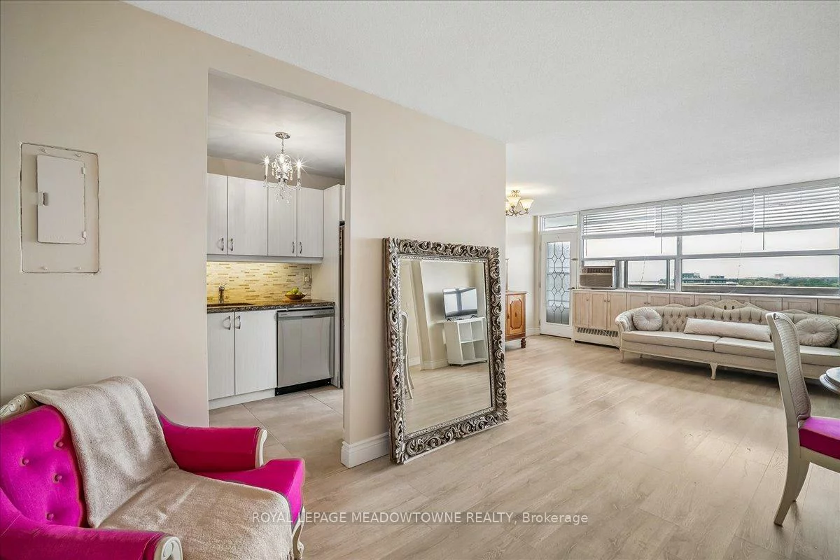 2263, Marine, 1001 - BR Bronte, Oakville