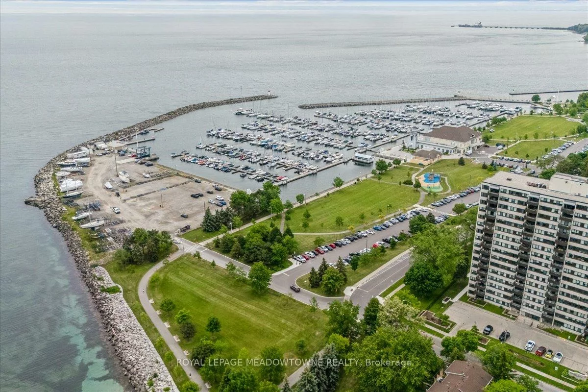 2263, Marine, 1001 - BR Bronte, Oakville