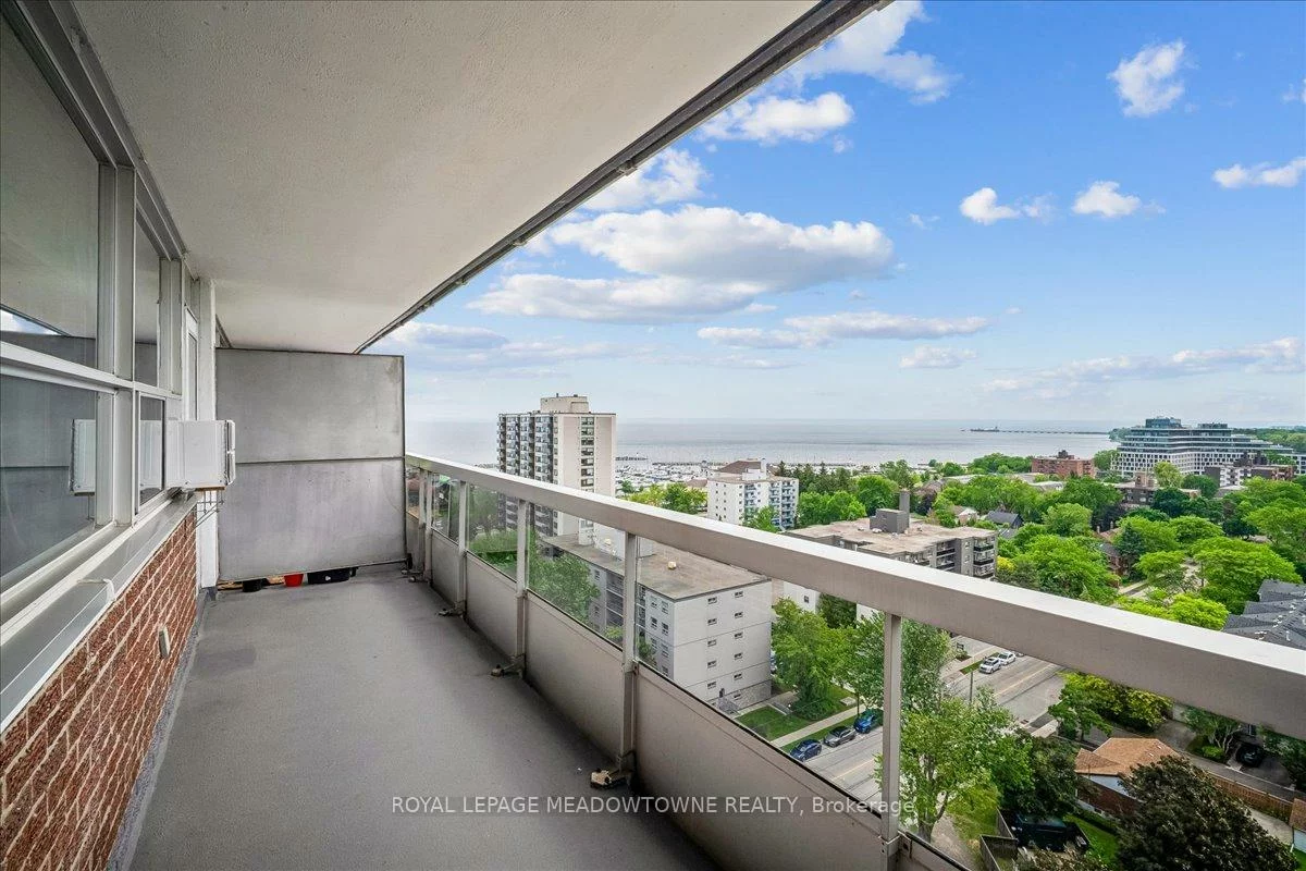 2263, Marine, 1001 - BR Bronte, Oakville