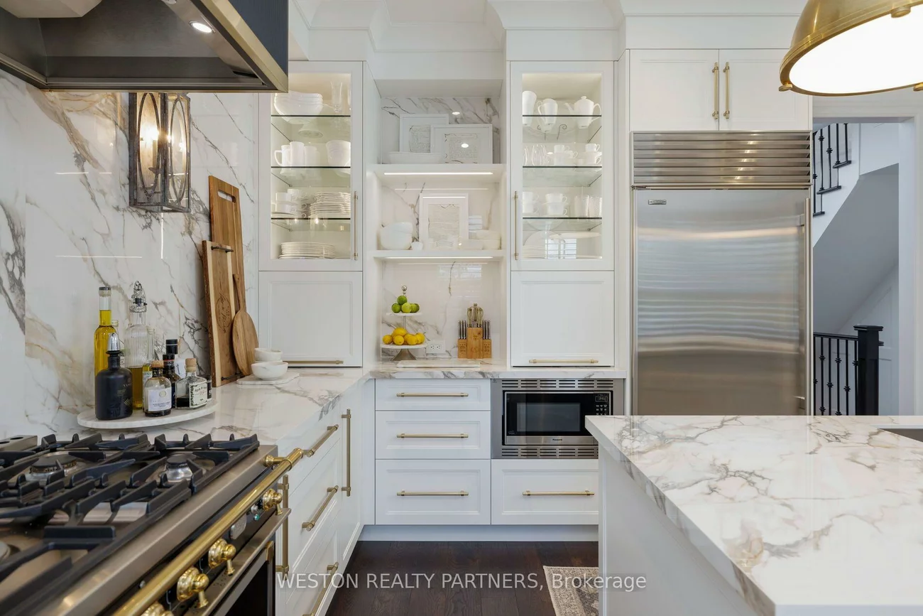 2369, Ontario, 1001 - BR Bronte, Oakville