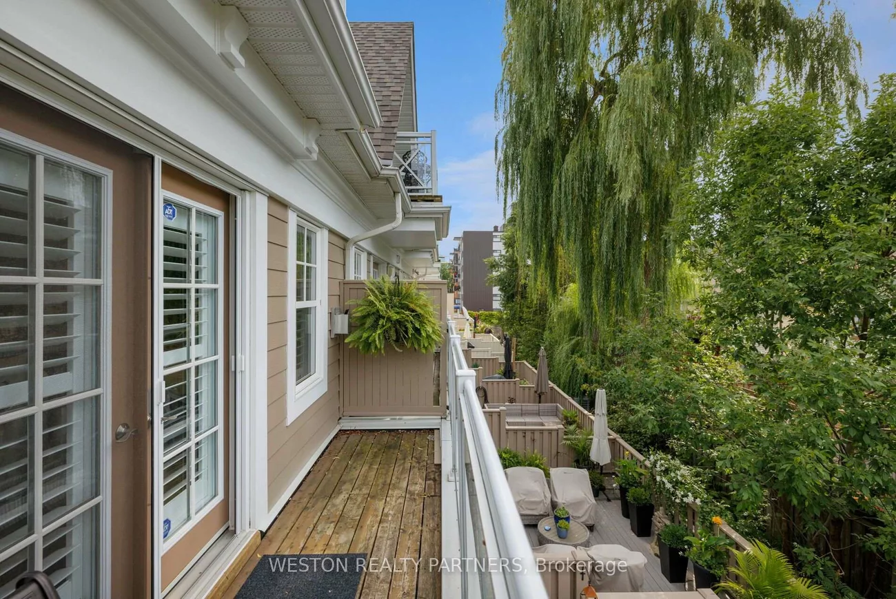 2369, Ontario, 1001 - BR Bronte, Oakville
