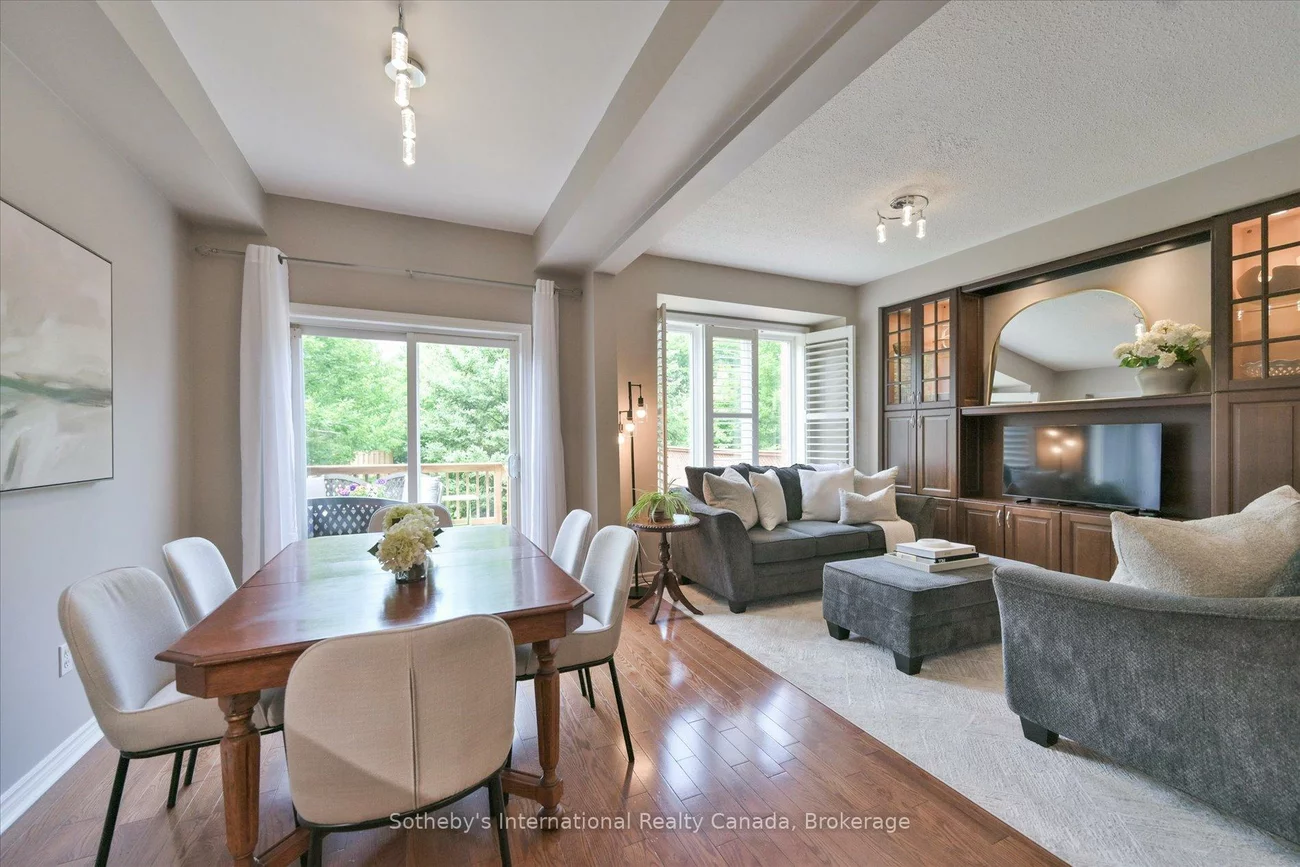 300, Ravineview, 1018 - WC Wedgewood Creek, Oakville
