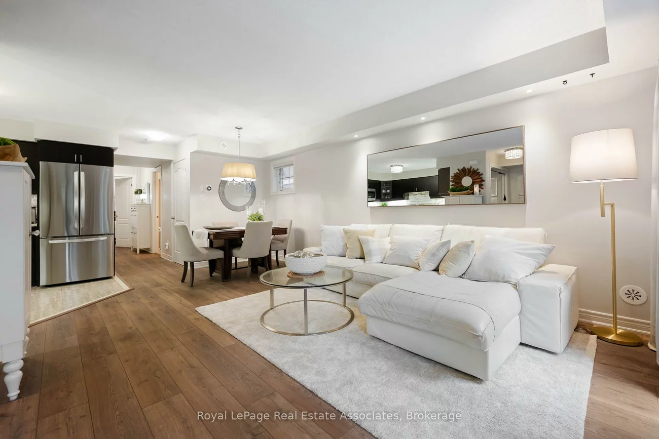 2563, Sixth, 1015 - RO River Oaks, Oakville