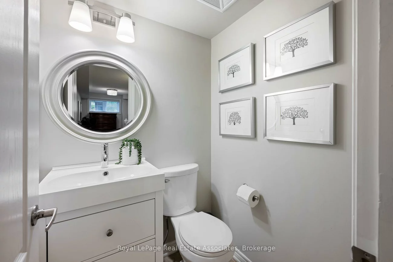 2563, Sixth, 1015 - RO River Oaks, Oakville