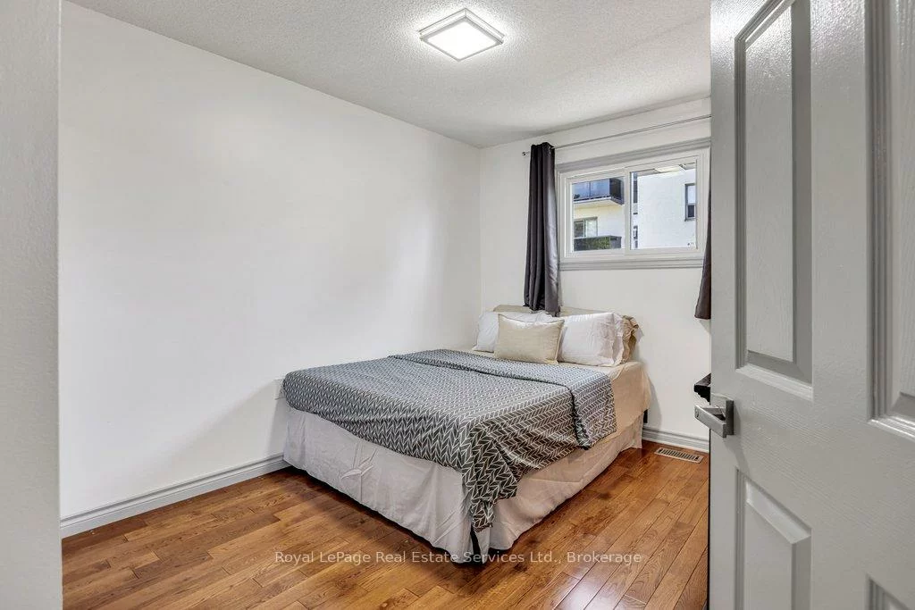 2314, Marine, 1001 - BR Bronte, Oakville