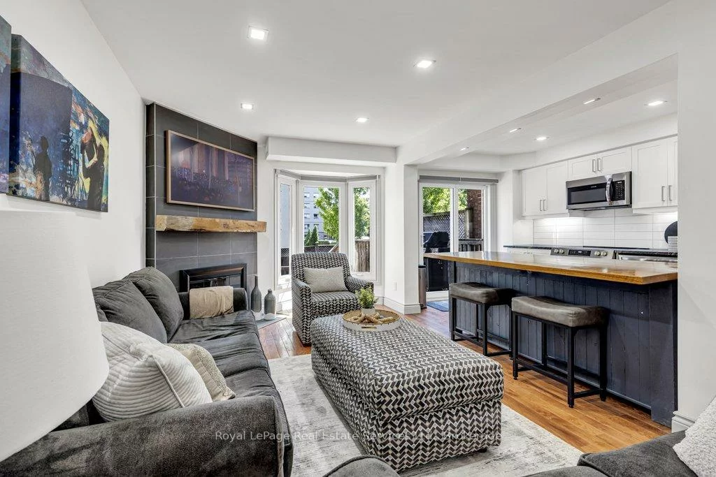 2314, Marine, 1001 - BR Bronte, Oakville