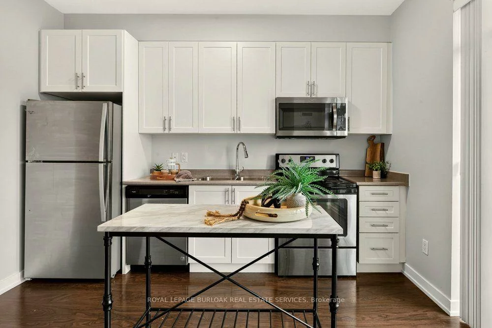 2486, Old Bronte, 1019 - WM Westmount, Oakville