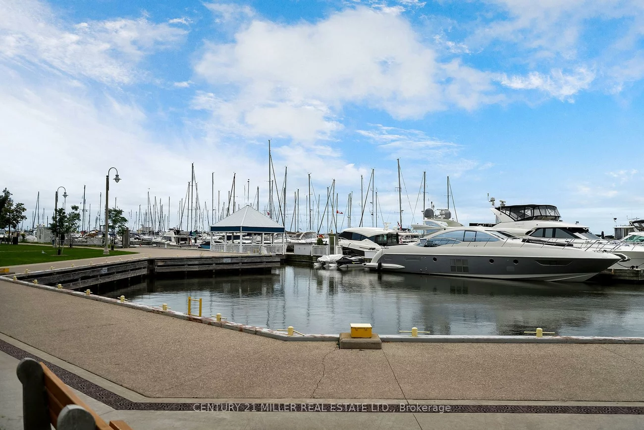 2369, Ontario, 1001 - BR Bronte, Oakville