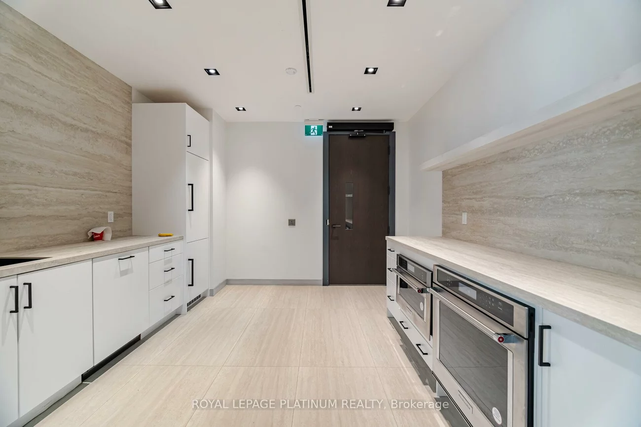 412, Silver Maple, 1010 - JM Joshua Meadows, Oakville