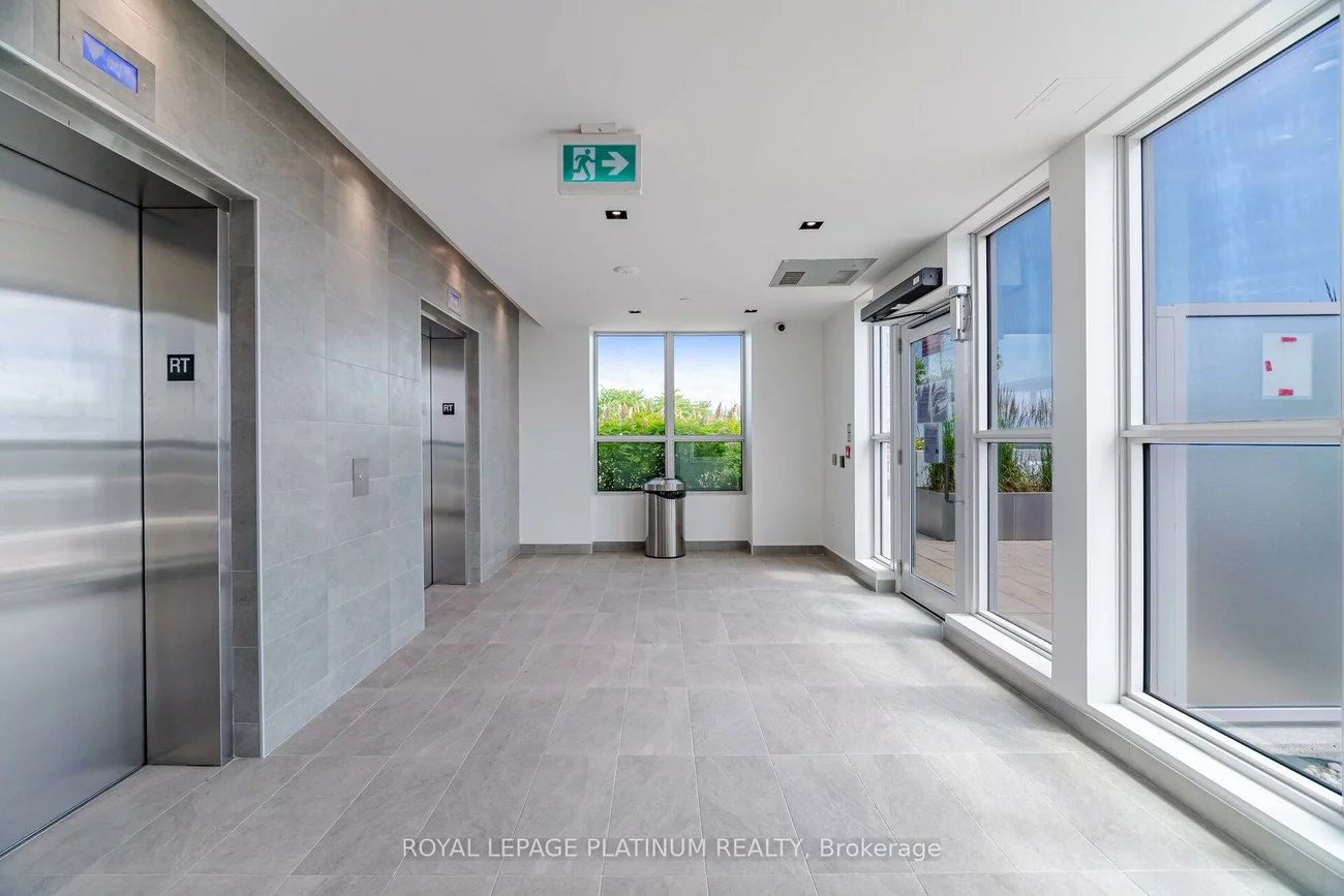 412, Silver Maple, 1010 - JM Joshua Meadows, Oakville