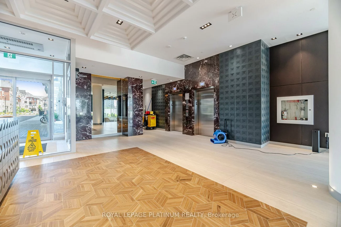 412, Silver Maple, 1010 - JM Joshua Meadows, Oakville