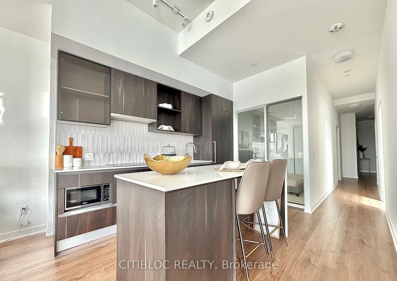 405, Dundas, 1008 - GO Glenorchy, Oakville