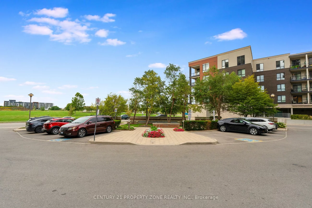 2391, Central Park, 1015 - RO River Oaks, Oakville