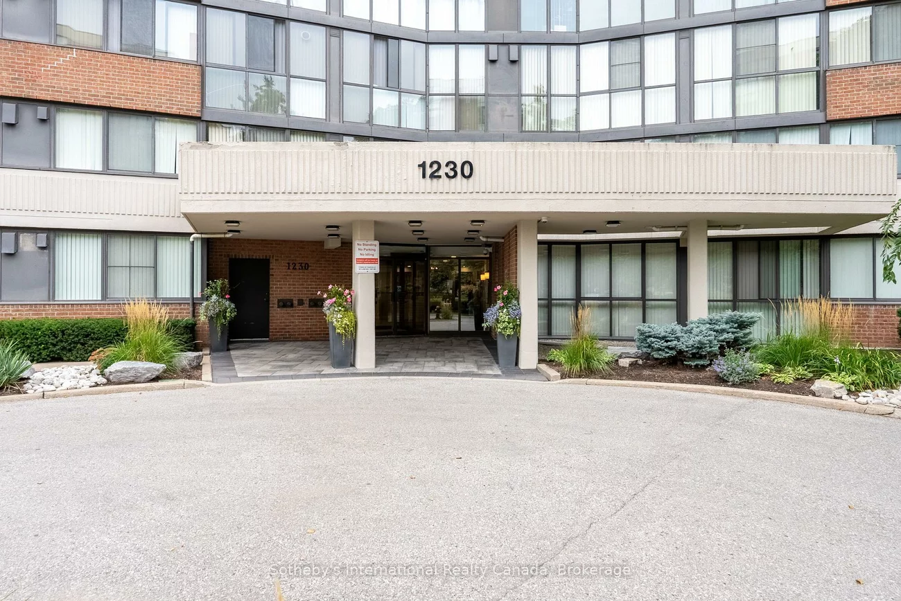 1230, Marlborough, 1003 - CP College Park, Oakville