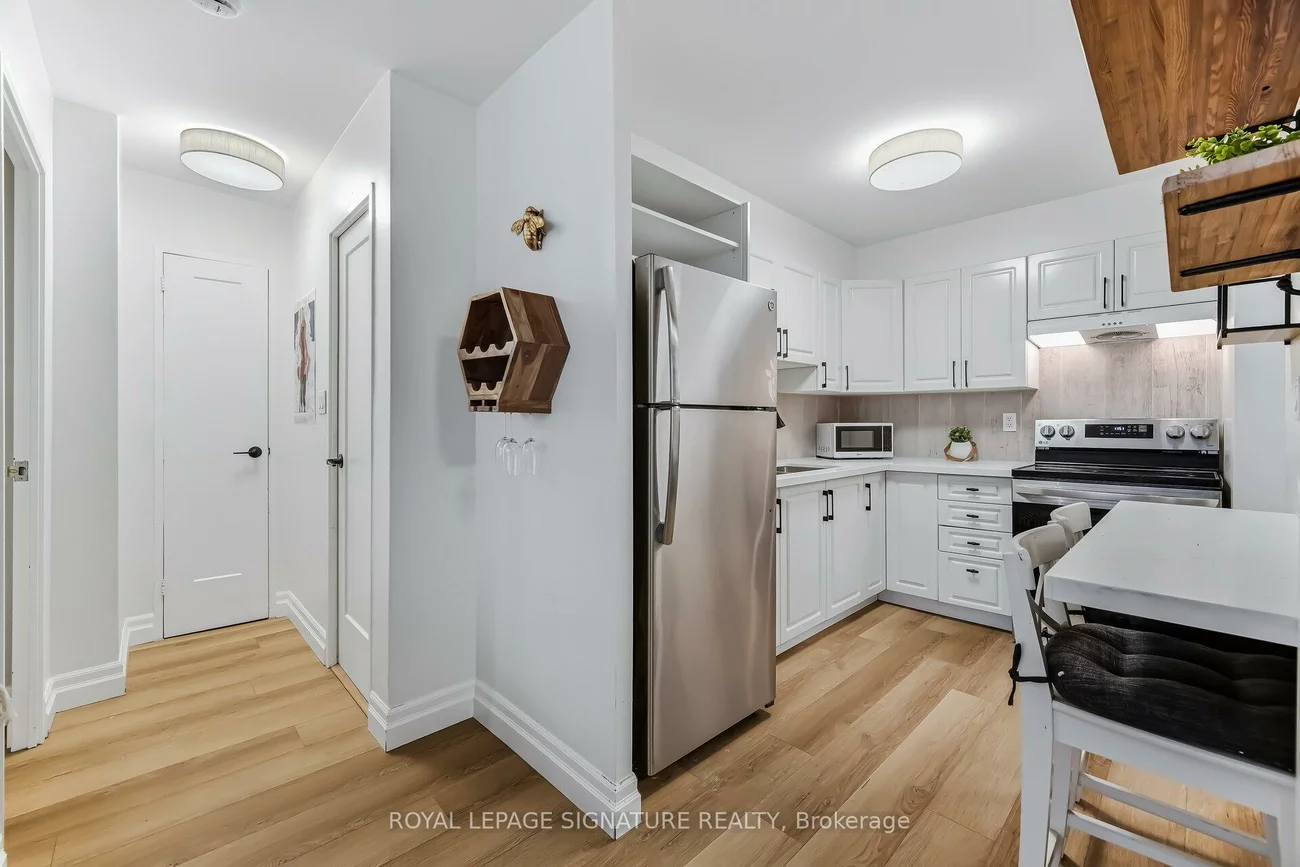 2263, Marine, 1001 - BR Bronte, Oakville