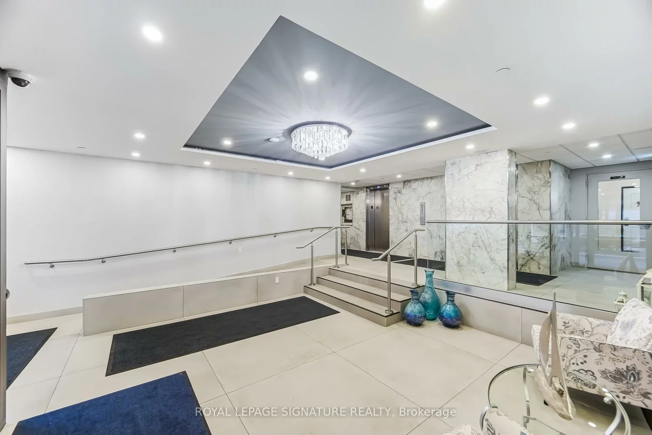 2263, Marine, 1001 - BR Bronte, Oakville