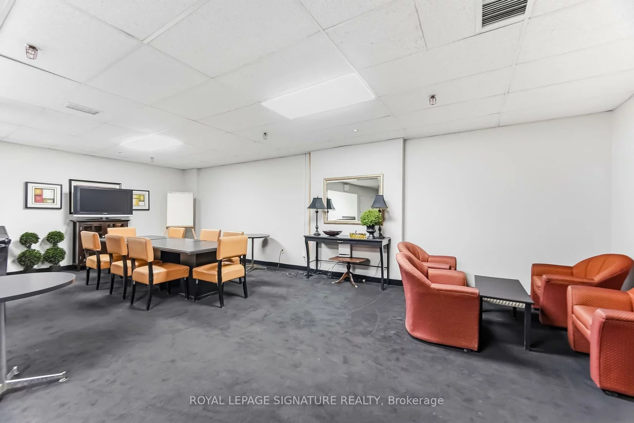 2263, Marine, 1001 - BR Bronte, Oakville