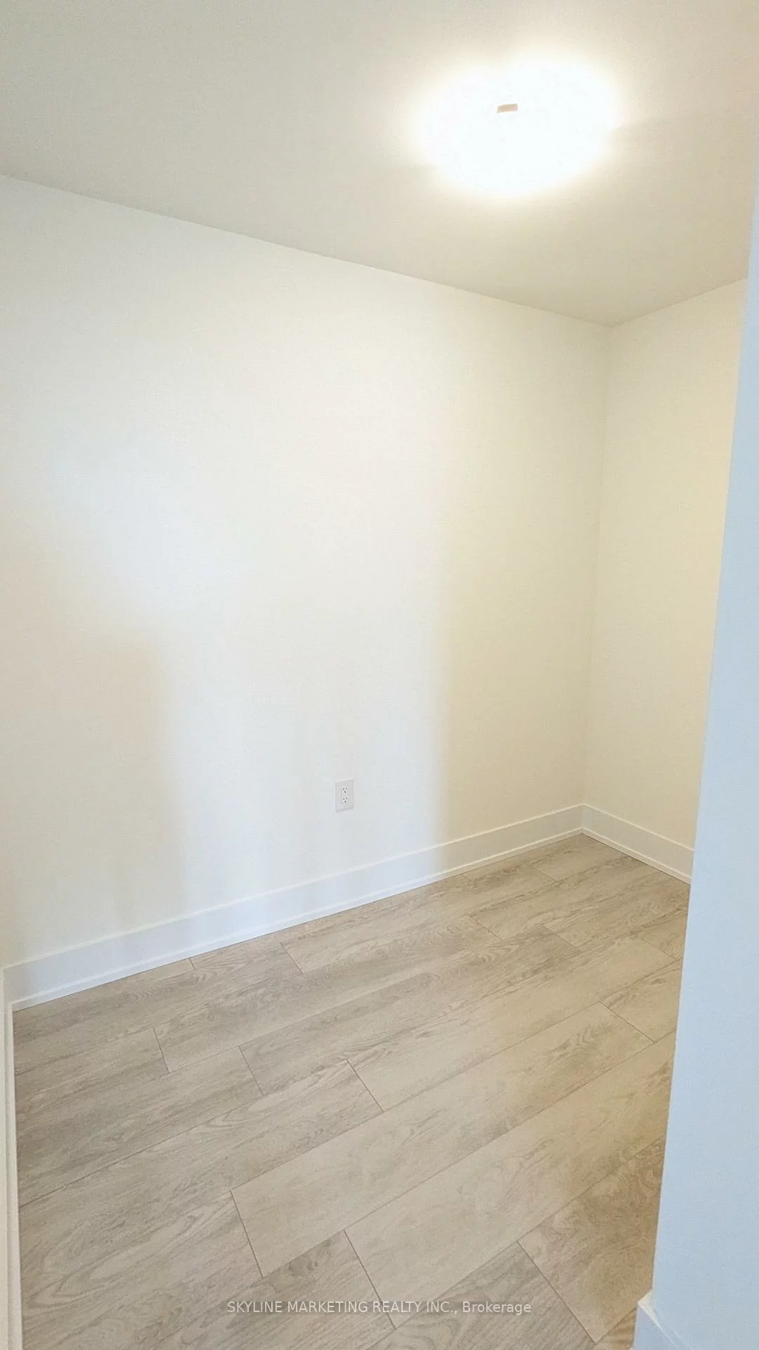 2450, Old Bronte, 1019 - WM Westmount, Oakville