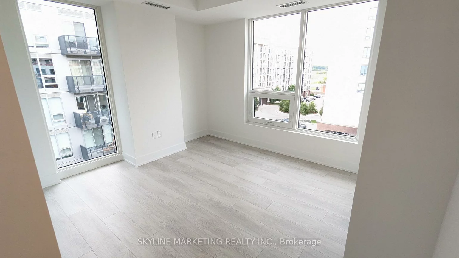 2450, Old Bronte, 1019 - WM Westmount, Oakville