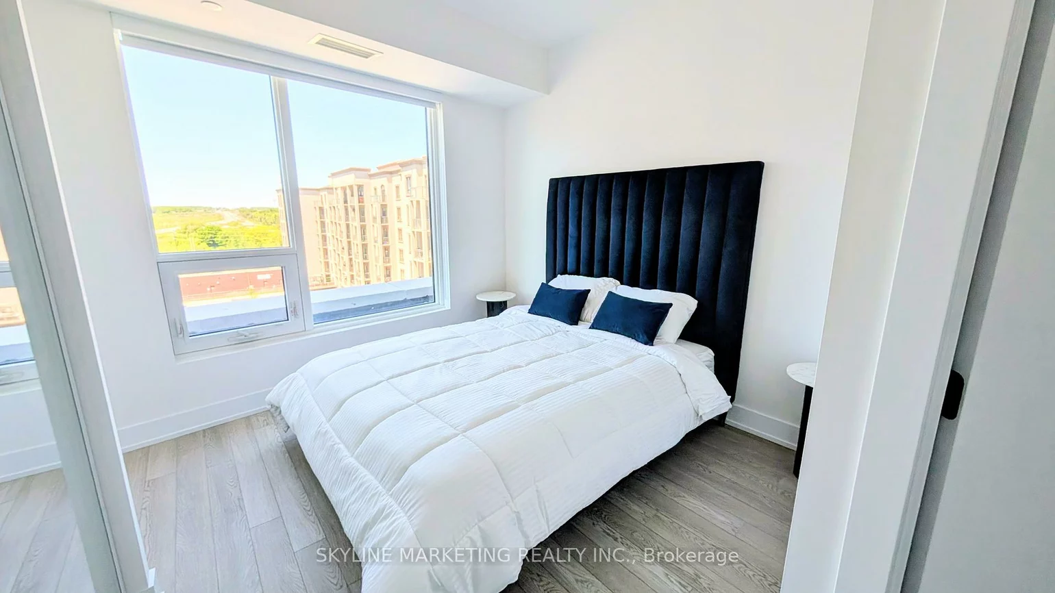 2450, Old Bronte, 1019 - WM Westmount, Oakville