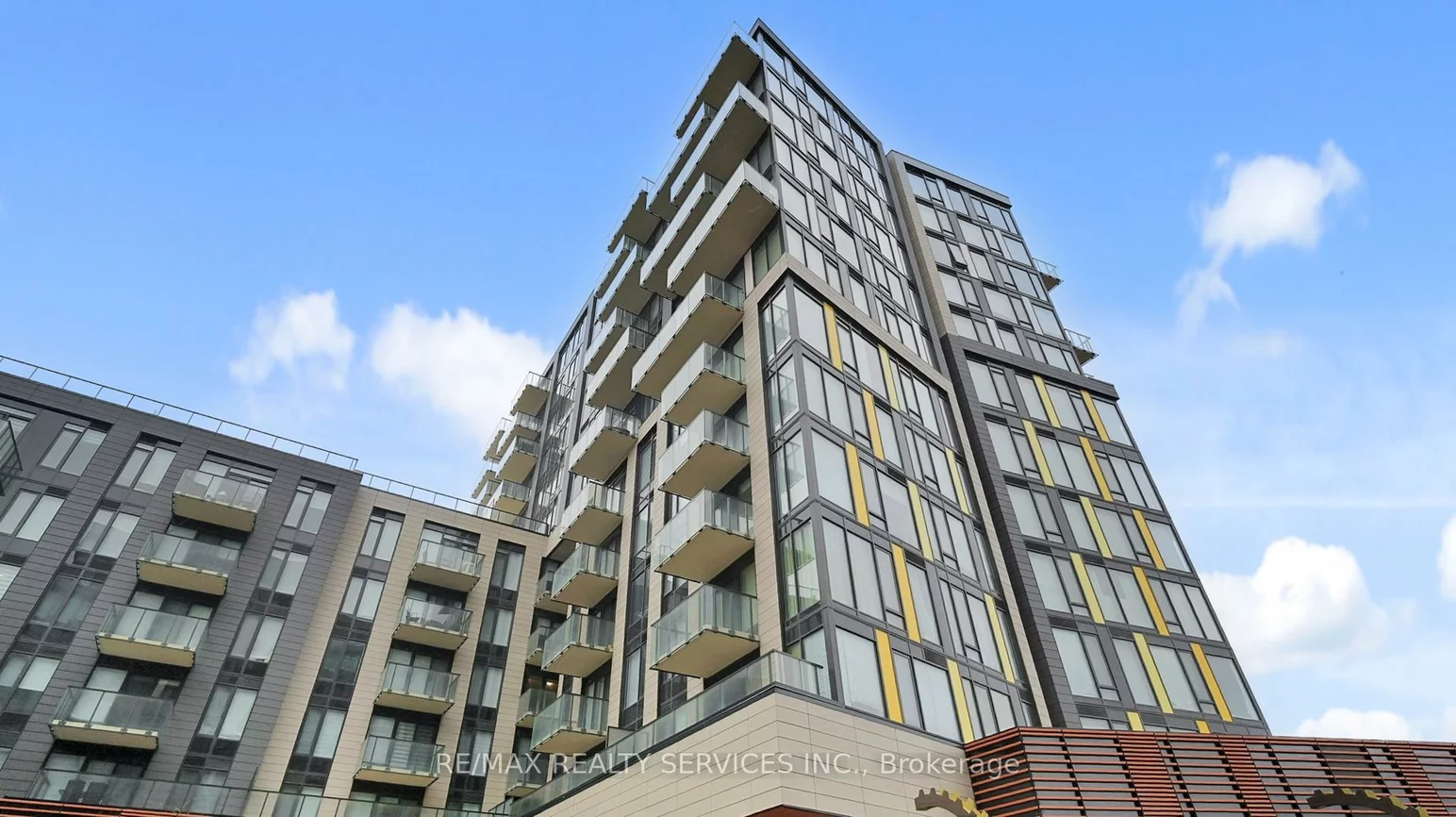 1415, Dundas, 1010 - JM Joshua Meadows, Oakville