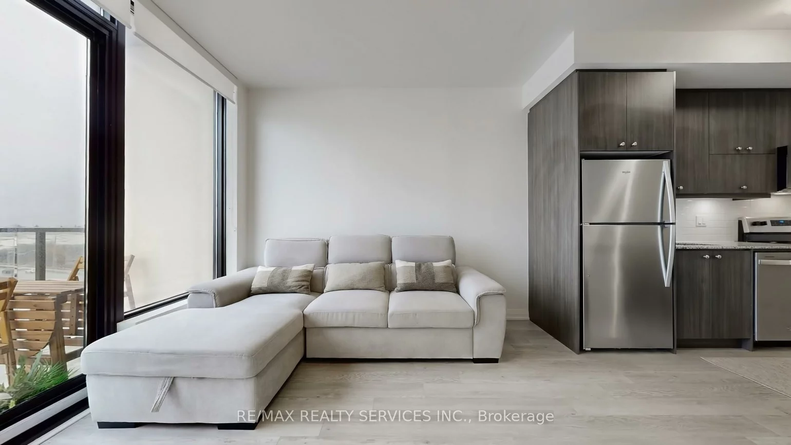 1415, Dundas, 1010 - JM Joshua Meadows, Oakville
