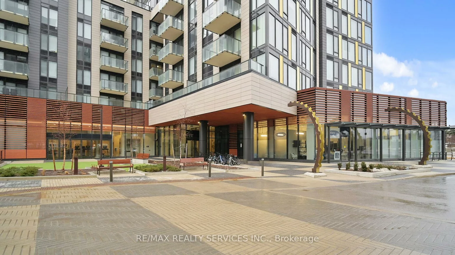 1415, Dundas, 1010 - JM Joshua Meadows, Oakville