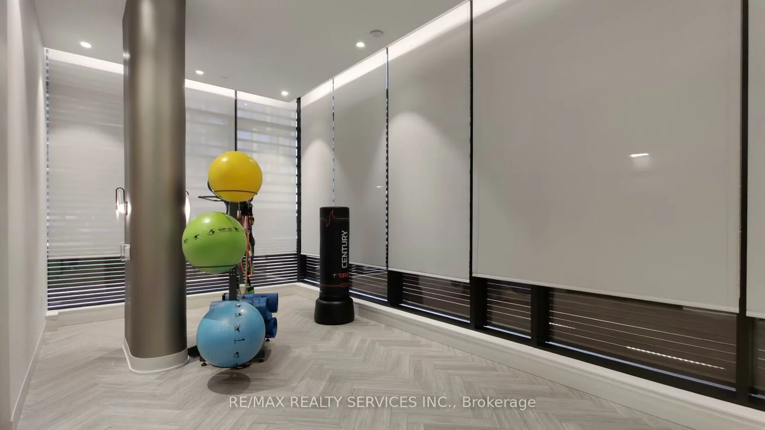 1415, Dundas, 1010 - JM Joshua Meadows, Oakville