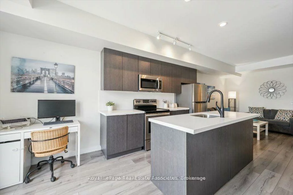 3058, Sixth, 1008 - GO Glenorchy, Oakville