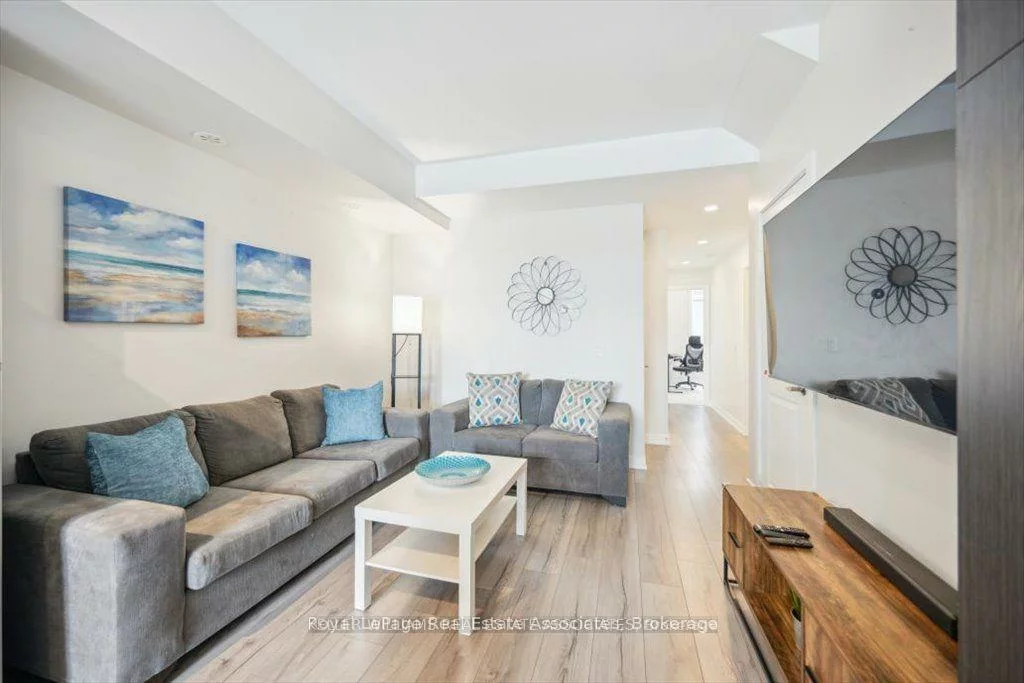 3058, Sixth, 1008 - GO Glenorchy, Oakville