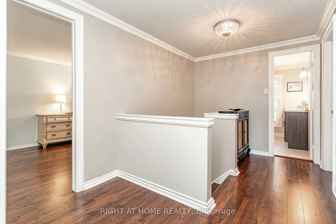 2272, Mowat, 1015 - RO River Oaks, Oakville