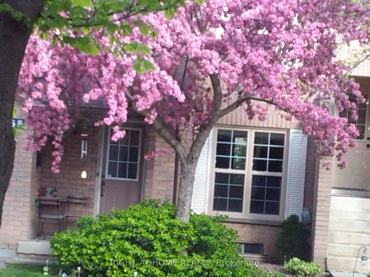 2272, Mowat, 1015 - RO River Oaks, Oakville