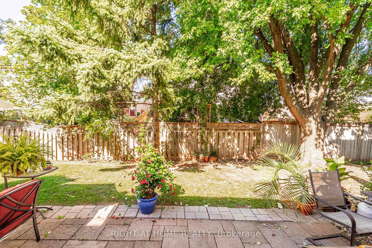 2272, Mowat, 1015 - RO River Oaks, Oakville