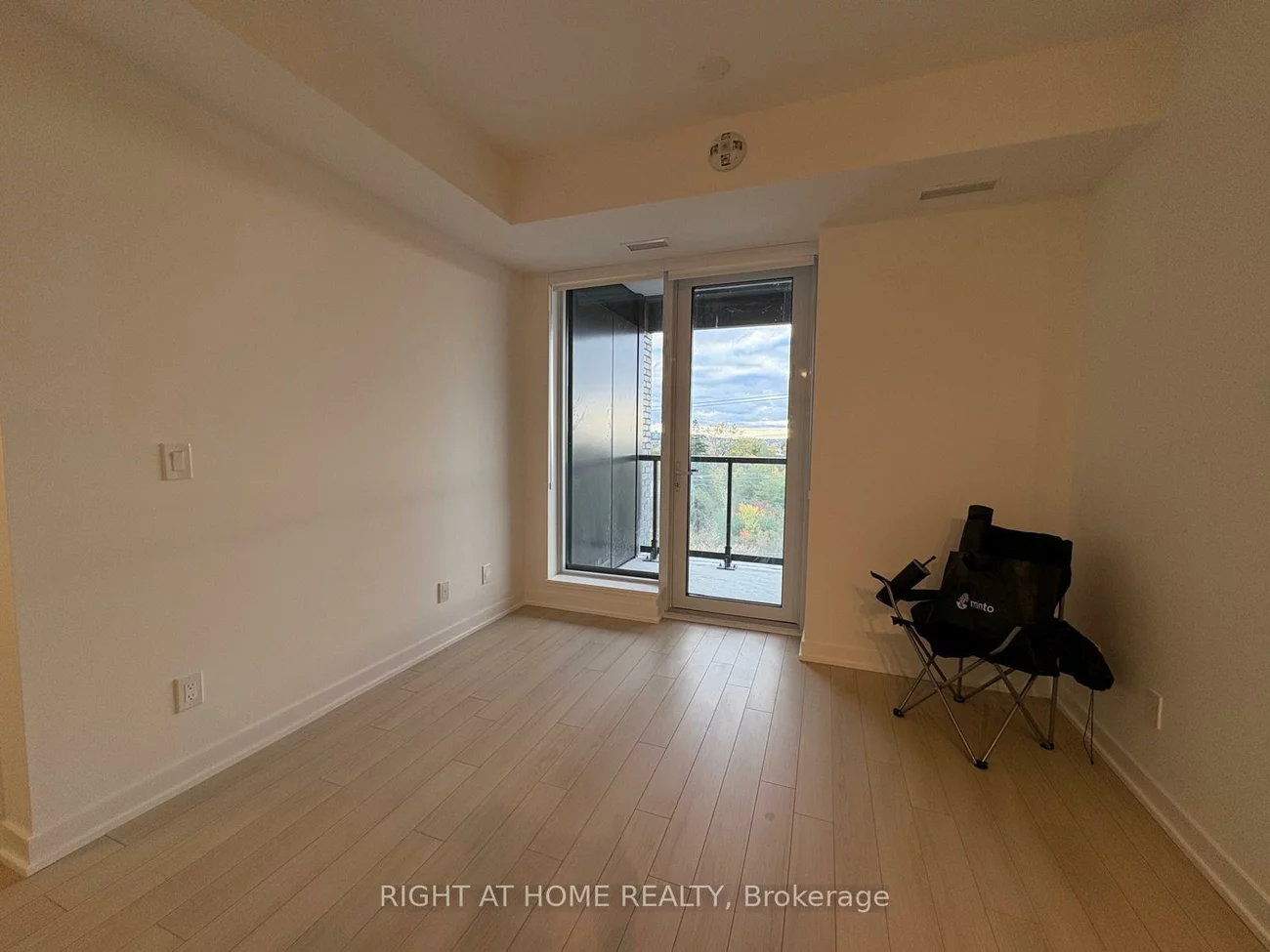 3071, Trafalgar, 1010 - JM Joshua Meadows, Oakville