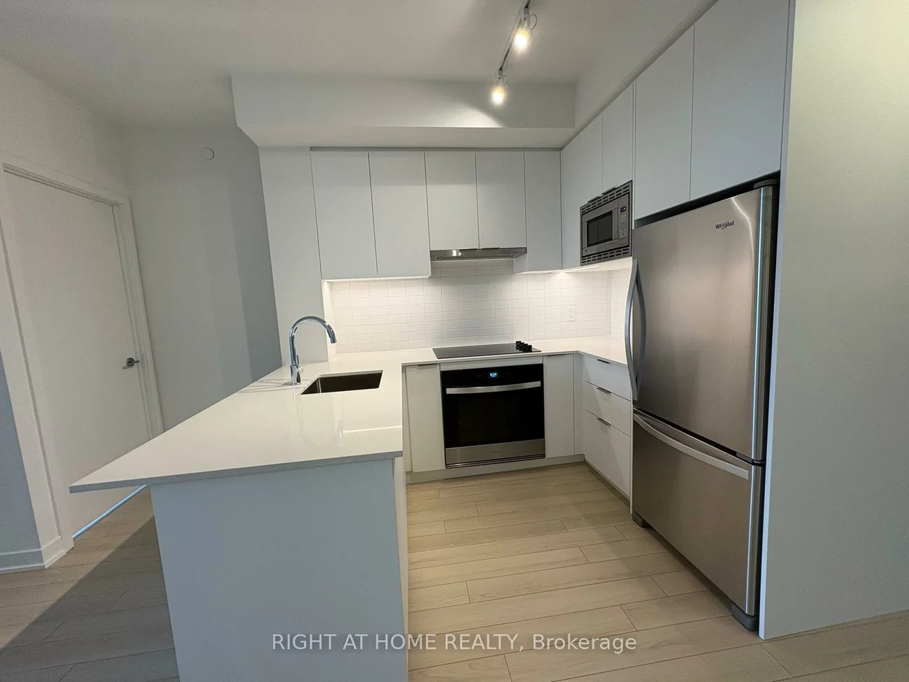 3071, Trafalgar, 1010 - JM Joshua Meadows, Oakville