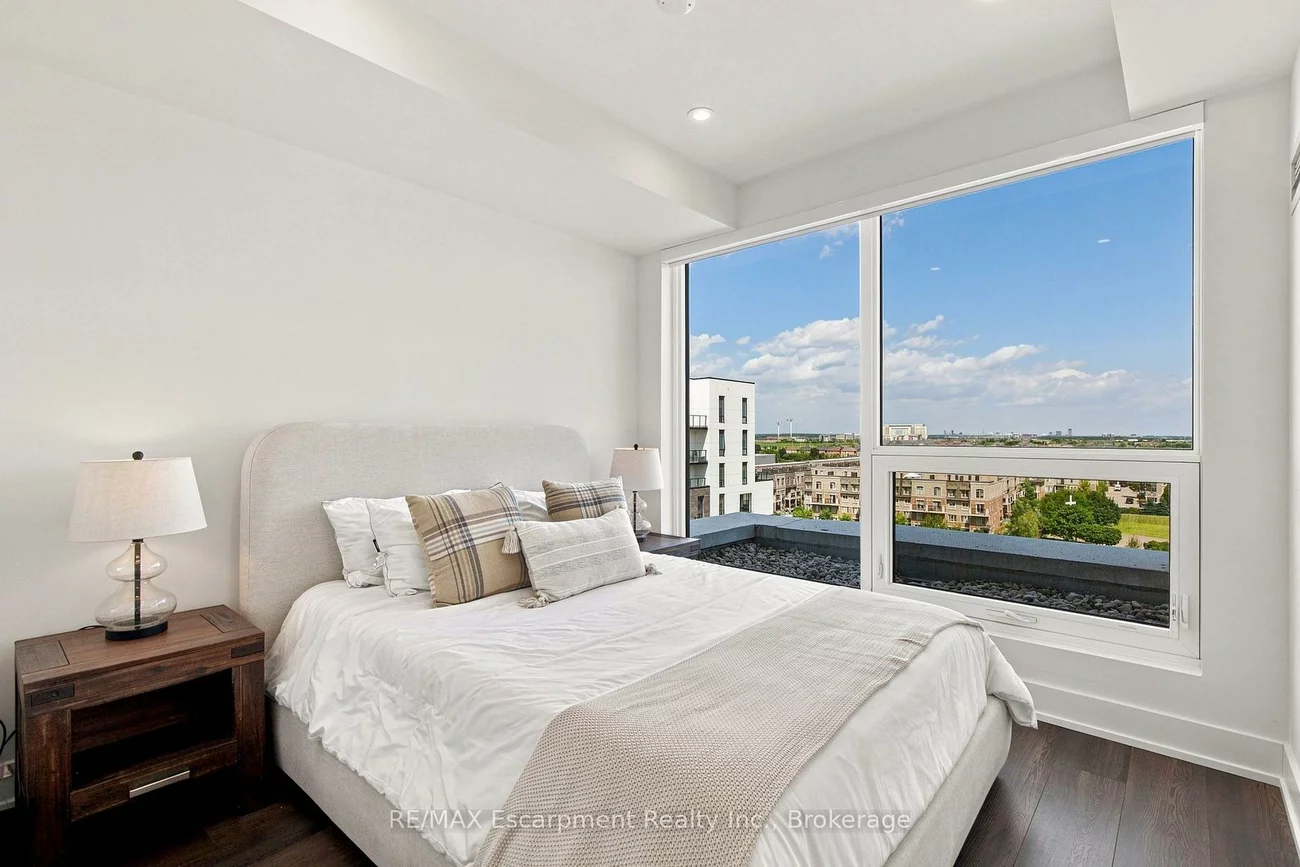2450, Old Bronte, 1019 - WM Westmount, Oakville