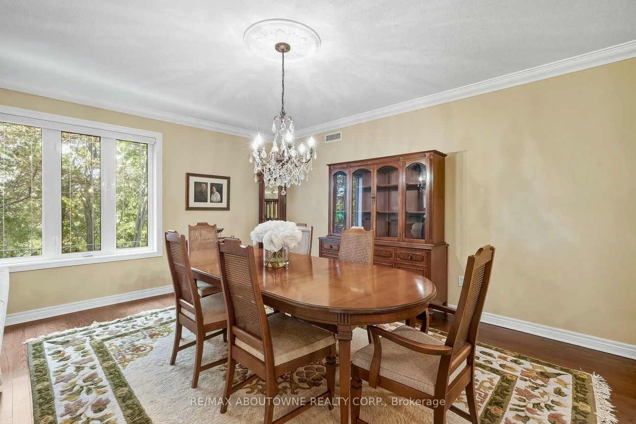 390, Upper Middle, 1005 - FA Falgarwood, Oakville