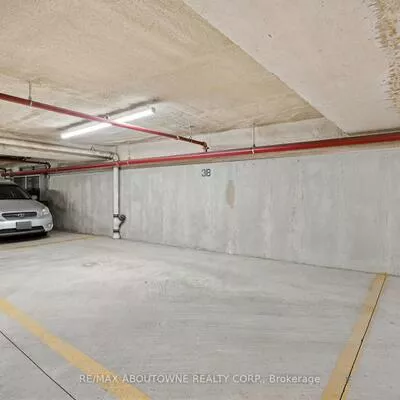 390, Upper Middle, 1005 - FA Falgarwood, Oakville